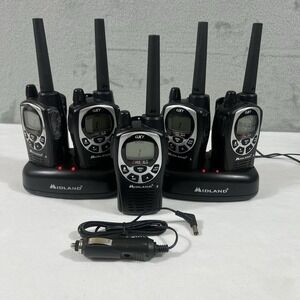 Midland GXT 1000P Walkie Talkies. 6 Walkies/2 Bases/1 Car Charger
